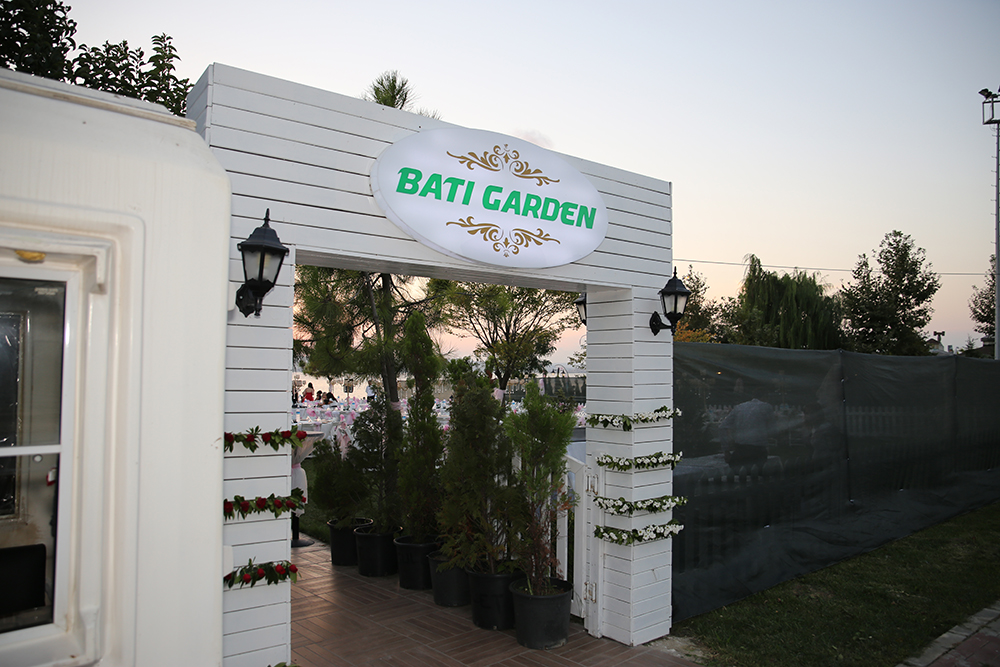 Batı Garden galeri